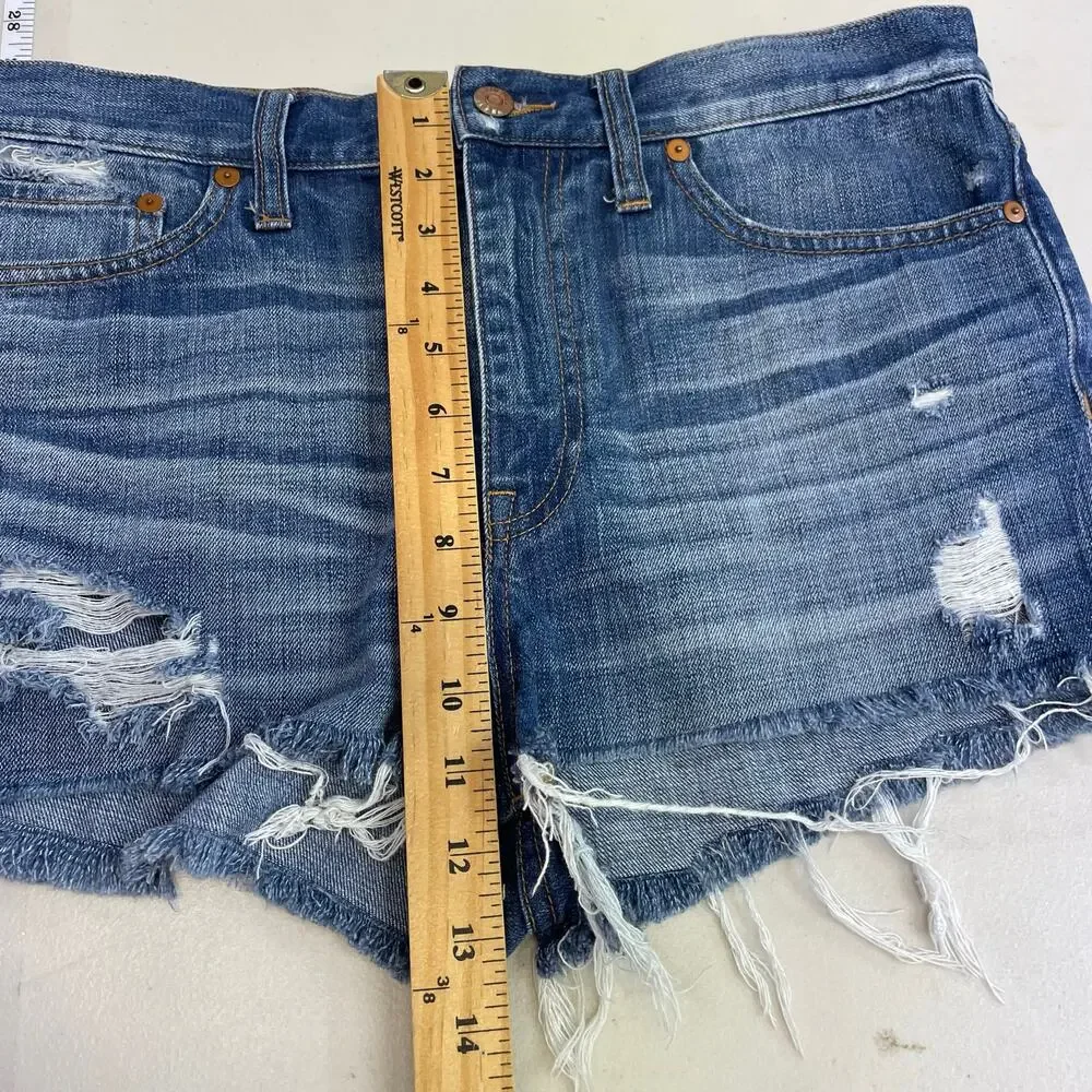 Madewell distressed denim short shorts women's size 28
